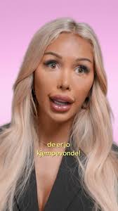 Det motsatte av arbeidshender er... 💅 #exandthecitynorge  #discoveryplusnorge @carolinenitter @cristianbrennhovd