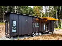 Welcome To Le Tuan Home Design Channel Growing In Popularity Over The Last Decade Tiny Houses Are Popping Tiny House Company Tiny House Exterior Small House