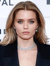 Abbey Lee's Instagram, Twitter & Facebook