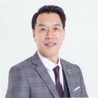 Timothy Chow's Instagram, Twitter & Facebook