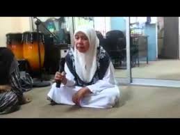 Anak kelahiran temerloh pahang ini dilahirkan pada 29.10.1948.bapa beliau bernama mat saman merupakan seorang imam di kampung.manakala ibunya bernama hajah che yam bte. Hajjah Faridah Mat Saman Alhamdulillah Youtube