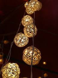 Rotin Blanc Classique Boule Decoration Fait Main Par Cottonlight Etsy In 2020 Outdoor Lighting Design Diy Outdoor Lighting Outdoor Party Lighting