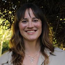 Amazon.com: Yours Hopefully: 9781068524608: Welch, Jennifer: Books