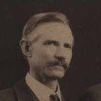 Alexander Pulley's Instagram, Twitter & Facebook