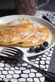 Pancake salati con salmone e yogurt greco. Pancake Proteici Al Cocco Ricetta Cravatte Ai Fornelli