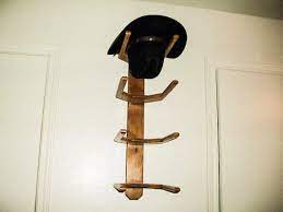 Pick Those Hats Up And Organize No More Miss Shaped Cowboy Hats Or Hats With Brims The Photo Shows Our 4 Arm We Refer Cowboy Hat Rack Diy Hat Rack Hat Rack