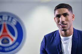 Hakimi kann auf der rechten außenbahn defensiv wie offensiv eingesetzt werden. Achraf Hakimi Signs For Paris Saint Germain