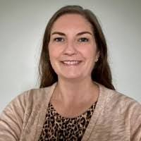 Danielle Olds's Instagram, Twitter & Facebook