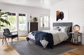 Buy bedroom furniture suites online at furniture.com. How To Choose Modern Rustic Bedroom Furniture Zin Home