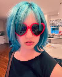 ella boyle 🐻‍❄️ (@coolgirlcola) • Instagram photos and videos