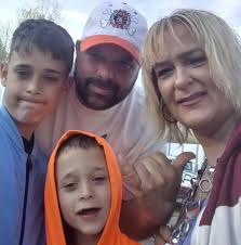 Mistaken Rude Gesture in Uhrichsville, Ohio