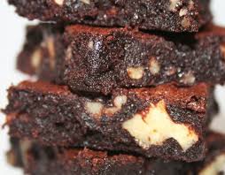 Les Brownies Aux Noix Brownie Noix Alimentation La Cuisine De Bernard
