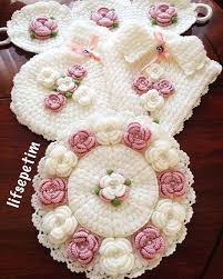 Ceyiz Sandigi Lif Modelleri Crochet Flower Patterns Crochet Toilet Roll Cover Crochet Accessories