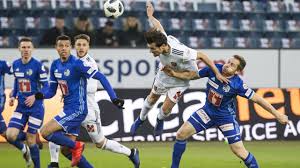 Welchen einfluss haben emotionen, die ihren ursprung außerhalb der politik haben, auf bundestagswahlen? Super League Emotionale Entgleisungen Beim 1 1 Des Fcb Gegen Luzern Spielt Der Fussball Eine Untergeordnete Rolle