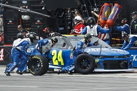If you want to know where the breaks are for a given race, the table is useful. The Latest Larson Wins 1st Stage Of Nascar Race At Pocono Taiwan News 2019 06 03