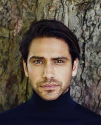 Актёры, режиссер и создатели сериала Молокососы (2007-2013)