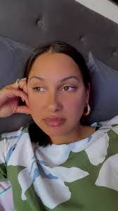 Lisa Janson's Instagram, Twitter & Facebook