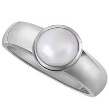 Hello friends in this vedio i will tell you taht which rashi can wear diamond. Cancer Zodiac Jewelry Horoscope Star Sign Jewelry Cancer Or Karka Compatible Pendants Rings Surat Diamond
