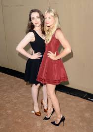 Welcome to kat dennings fan! Kat Dennings Kat Dennings Beth Behrs Schone Frauen