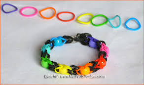 Bracelet En Elastiques Et Perles Sans Support Rainbow Loom Ni Crochet