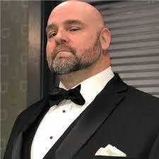 Sean Hampson's Instagram, Twitter & Facebook