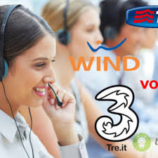 Truffe dei Call Center di Tim, Wind, Vodafone e Tre: i clienti sono  infuriati