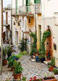 La società sn notaresco 2018, dopo l'increscioso episodio avvenuto nel post gara di ieri a vasto con il mister massimo epifani costretto a. Notaresco Town In Italy Sister Cities Italy Teramo