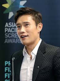 이름 윤일봉(尹一峰) 출생 1934년 3월 1일 (87세), 충청북도 괴산군 신체 178cm 학력 용산고등학교, 고려대학교 국어국문학과 가족 배우자 유예원1 자녀 윤성준(아들)2, 윤준호(아들), 윤혜진(딸)3. ì´ë³'í—Œ ìœ„í‚¤ë°±ê³¼ ìš°ë¦¬ ëª¨ë'ì˜ ë°±ê³¼ì‚¬ì „