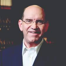 The End of the Spectator Church Study Guide: Answering God's Call To Full  Engagement eBook : Cooke, Tony, Renner, Rick: Amazon.in: Kindle Store