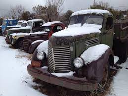 Vintage Trucks At A Junk Yard Just Outside Albuquerque Nm Off The Interstate If Im Not Mistaken Rusty Cars Vintage Trucks Old Trucks
