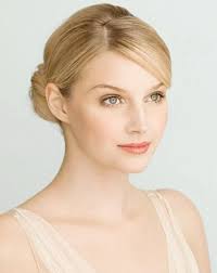 Stunning makeup for fair skin and blonde hair. Best Lipstick For Fair Skin Blonde Hair Blue Eyes Hair Colour For Green Eyes Fair Skin Makeup Hair Color Pastel