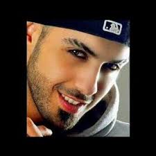 Omar Borkan Al Gala Kastilloyandel Beautiful Men Faces Gorgeous Eyes Beautiful Eyes