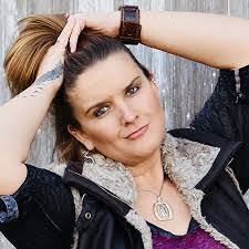 Ashley Converse's Instagram, Twitter & Facebook