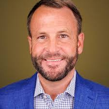 Barry Maynard's Instagram, Twitter & Facebook