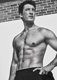 Miles teller and keleigh sperry teller tied the knot in 2019 in a hawaiian ceremony. Miles Teller Interview About Top Gun Maverick Pandemic Life And His New Wife