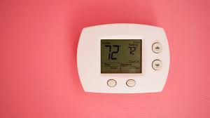 Setting the fan to on: Understanding Common Furnace Thermostats