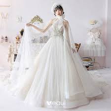 Die beste hochzeitskleider / brautkleid online kaufen. Vintage Champagner Brautkleider Hochzeitskleider Mit Schal 2019 Ballkleid Neckholder Armellos Ruckenfreies Glanz Tulle Perlenstickerei Kathedrale Schleppe