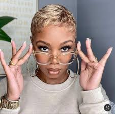 Detra Watkins's Instagram, Twitter & Facebook