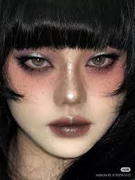 Nikki Esposito's Instagram, Twitter & Facebook