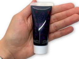 Buy Black Decoden Cream With One Icing Tip Fake Icing for Phone Cases, Hair  Clips, and More 50g Faux Frosting Glue Online in India