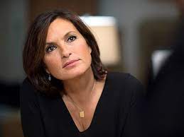 Mariska Hargitay S Top 10 Best Law Order Svu Episodes Mariska Hargitay Law And Order Olivia Benson