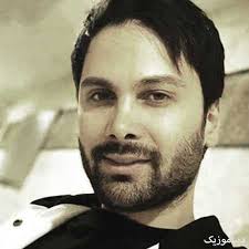 دانلود اهنگ مسعود کیانی جای تو خالی هر وقت آسمون بارید من یه گوشه تنها وسط  شهر تاریکم