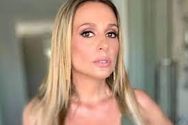 She is an actress, known for araguaia (2010), sete vidas (2007) and quem te viu. J9mgz Cazqgxvm