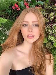 Alison Miranda's Instagram, Twitter & Facebook