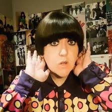 Probably the only time I'll be dressing up in the next two weeks 😂 Trying  to get better at posing 😂