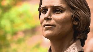 Bronze sculptures unveiled outside Upstate honor two history-making alumnae