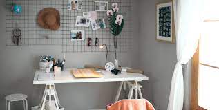 I find decorating inspiration at urban outfitters, anthropologie and pottery barn. 20 Cute Dorm Room Ideas Decor Storage For College Dorms 2020