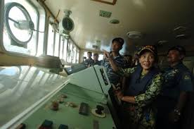Menurut laporan fitch, 21 persen. Menteri Susi Retno Marsudi Dan Krisis Laut Cina Selatan Geotimes
