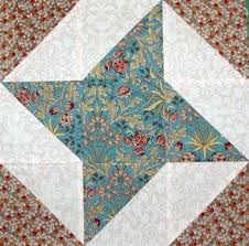 Sew A Variation Of The Traditional Friendship Star Starquiltblocks Friendship Star Quilt Block Pattern Patch Quilt Ucgen Battaniye Patchwork Quilting