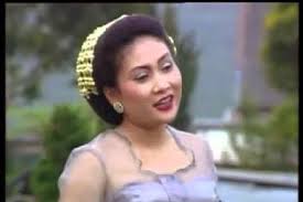 Pop song sunda nining meida choice, hetty koes endang, inonk. Lirik Dan Chord Lagu Mojang Priangan Dari Nining Meida Halaman All Kompas Com